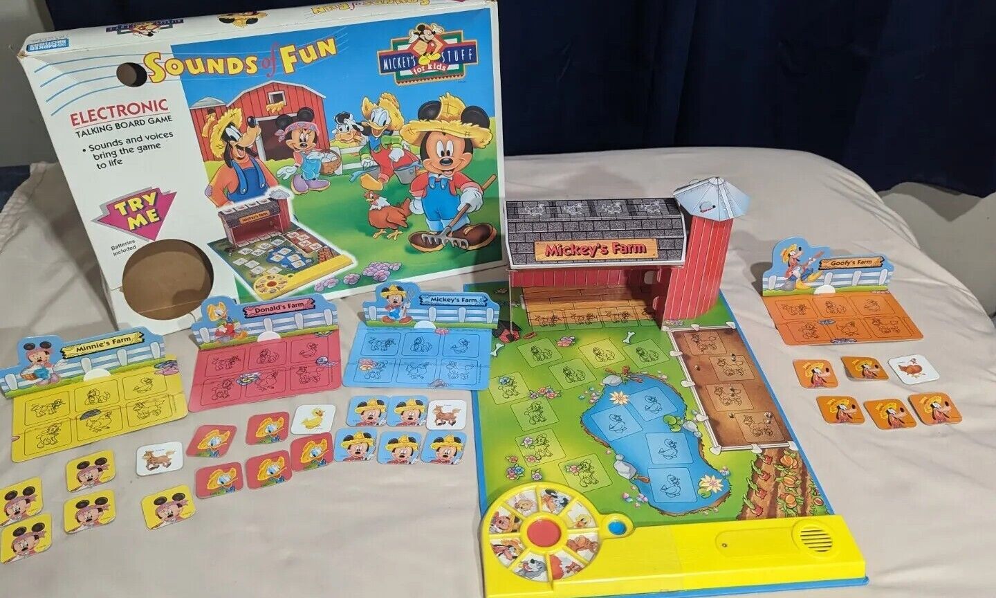 RARE 1993 Mickeys Stuff For Kids Sounds Of Fun Electronic Board Game Works LNC