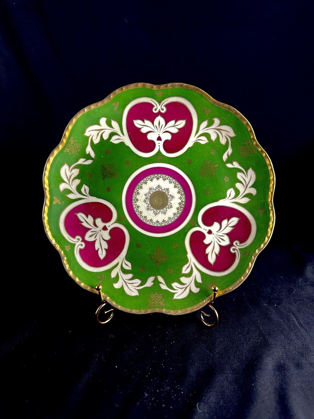 Rare antique hand painted 9.5” plate Royal colors   Serpent Edge ￼Collectible