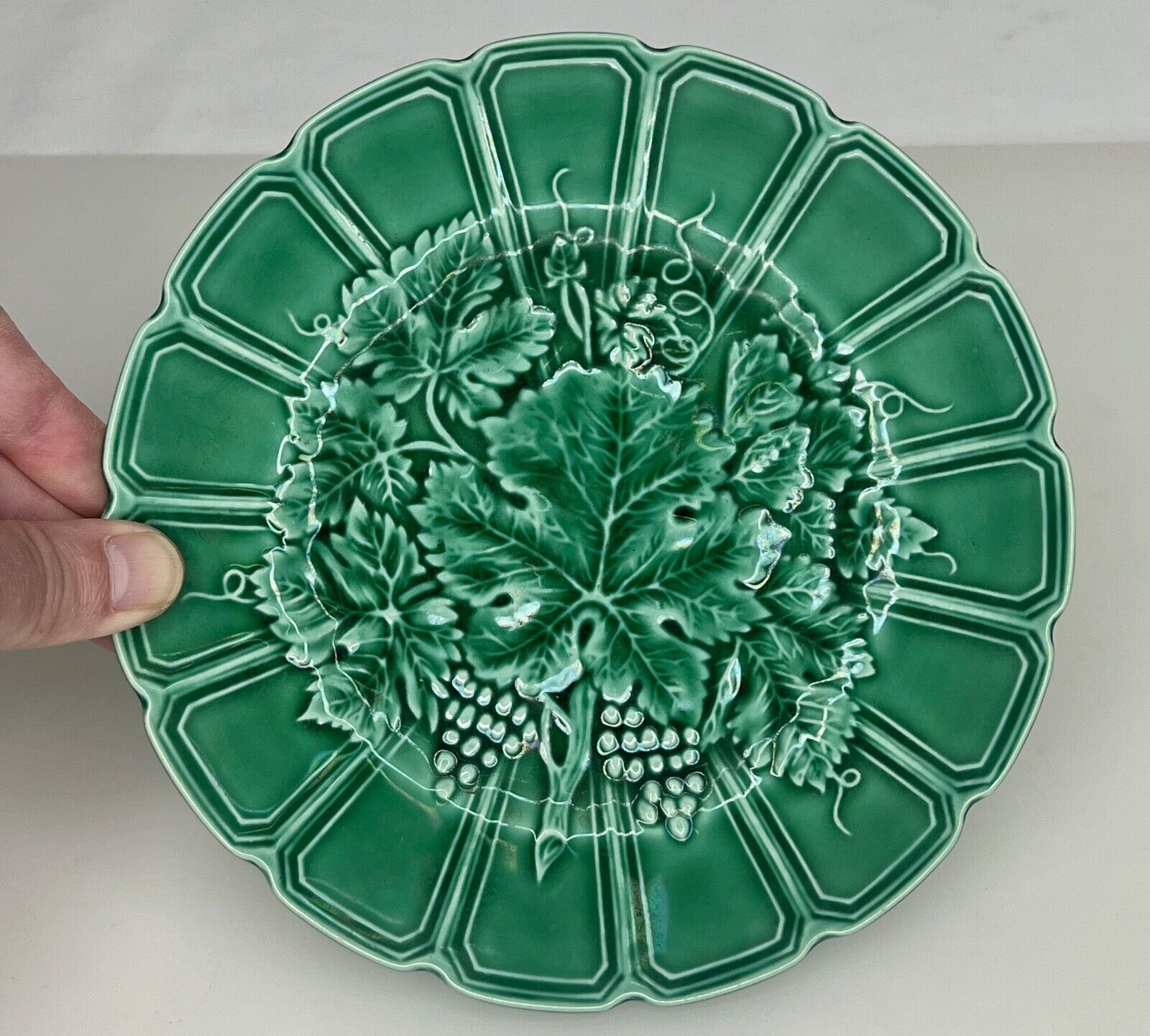 Antique French Sarreguemines Green Majolica Leaf Plate - 92122