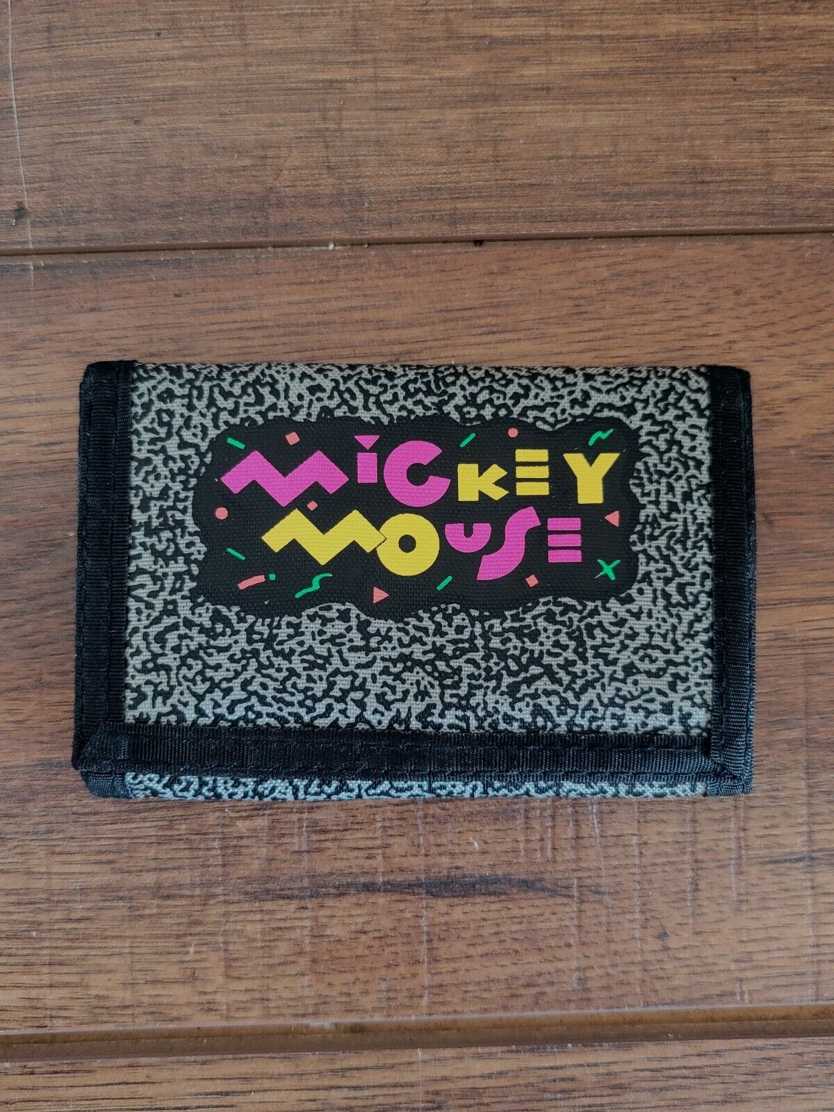 Vintage Walt Disney 80s Style Mickey Mouse Hook and Loop Tri Fold Wallet Taiwan 