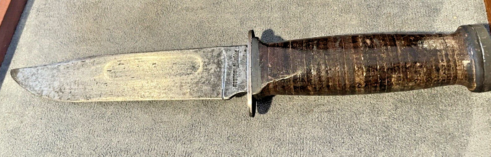 Early Vintage Robeson Suredge Mark1 Pattern Fighting knife--208.24