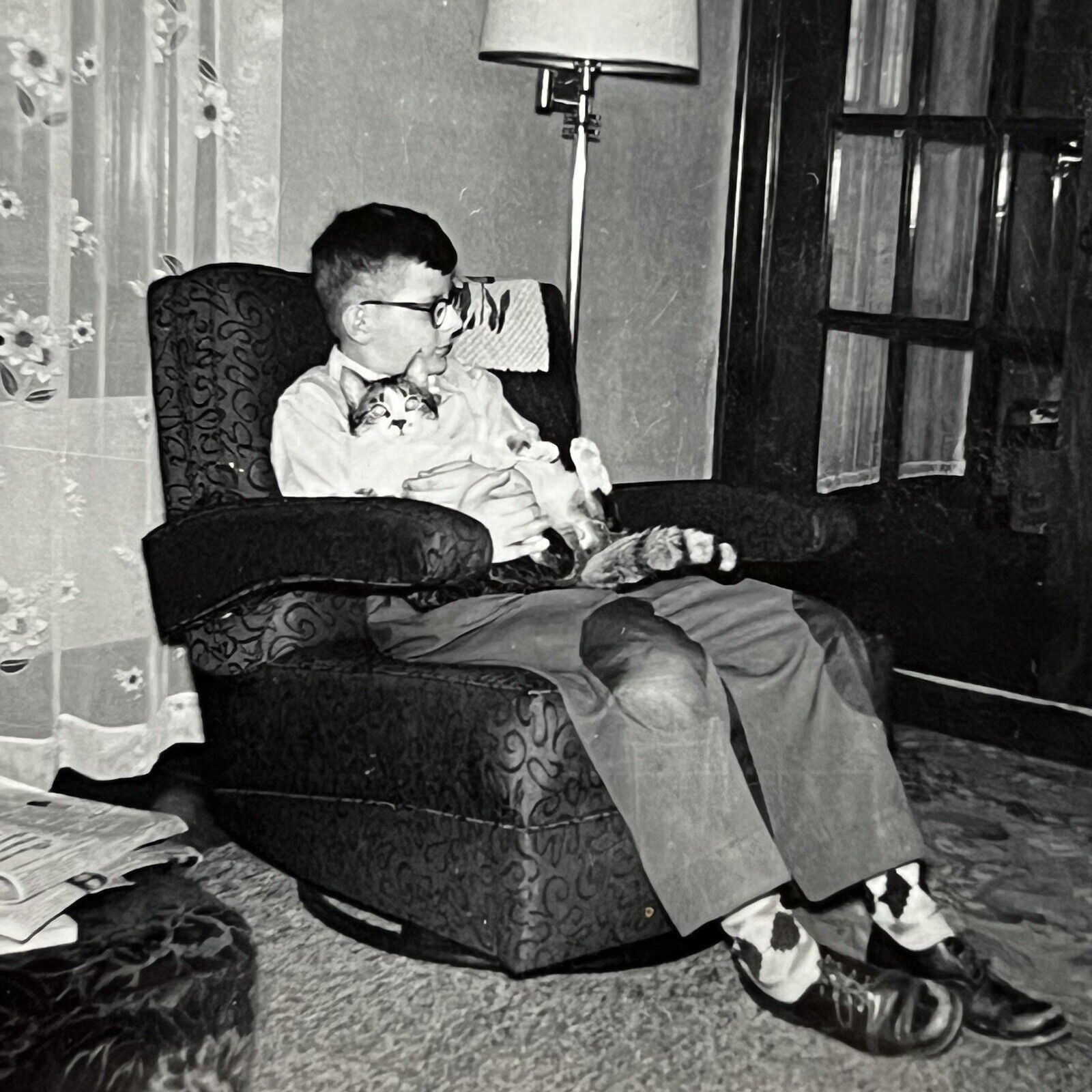 Vintage B&W Snapshot Photograph Boy In Recliner With Beloved Kitty Cat 1950s