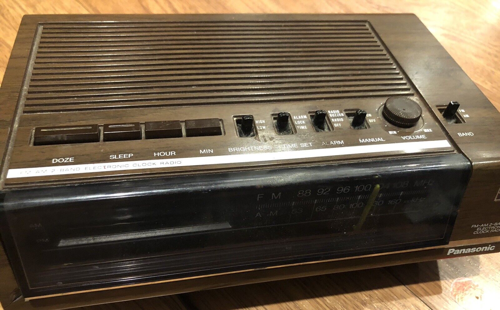 Vintage Panasonic AM/FM Digital Clock Radio RC -6050