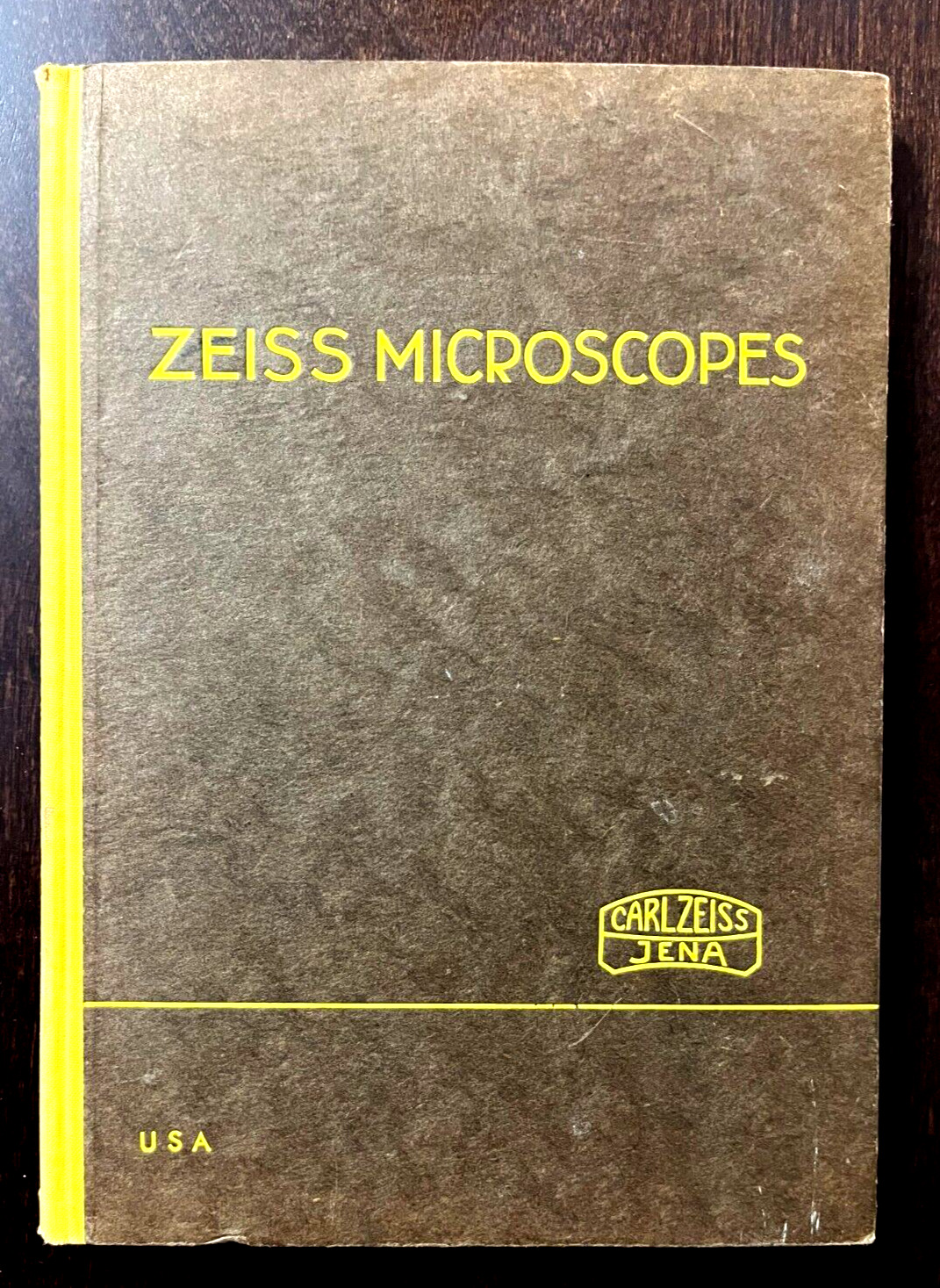 Carl Zeiss Microscope and Accesories Book.1934 Edition. Collectible.