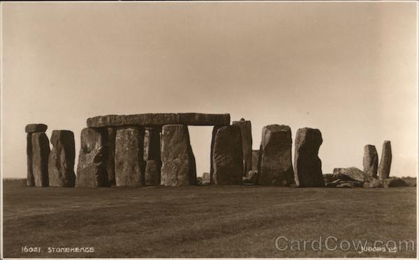 Wiltshire England RPPC Amesbury Stonehenge Judges Ltd. Real Photo Post Card