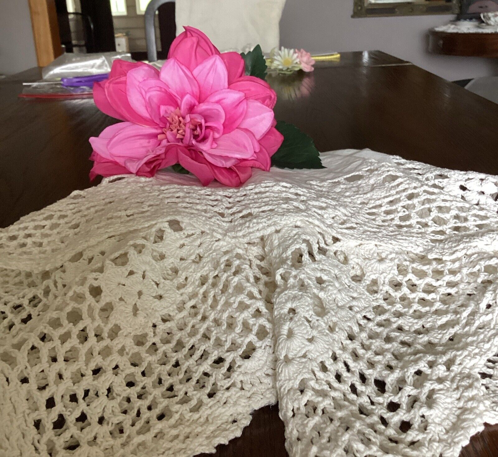Sweet Vintage White Table Topper/Tablecloth with Crochet Lace 34x33