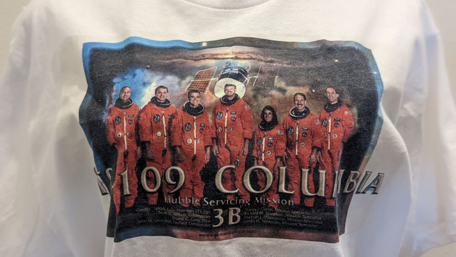 Vtg Space Shuttle Columbia STS-109 Hubble Mission  M T Shirt NASA NOS