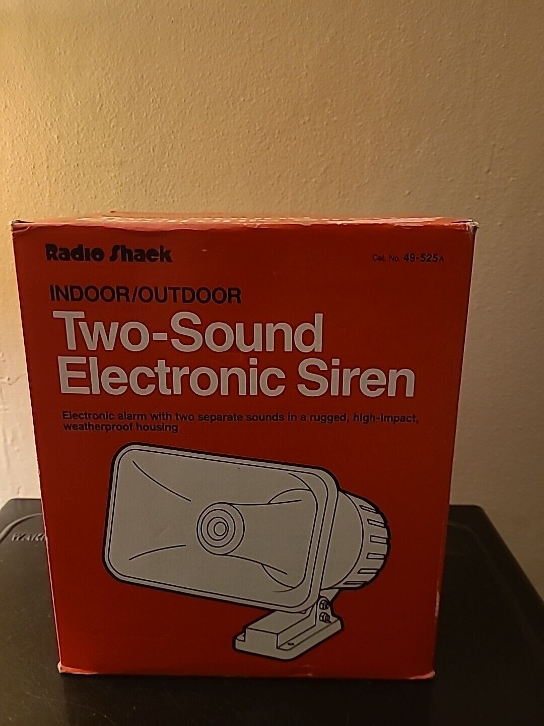 Radio Shack 49-525A ELECTRIC Indoor/Outdoor Two-Sound Electronic Siren, New