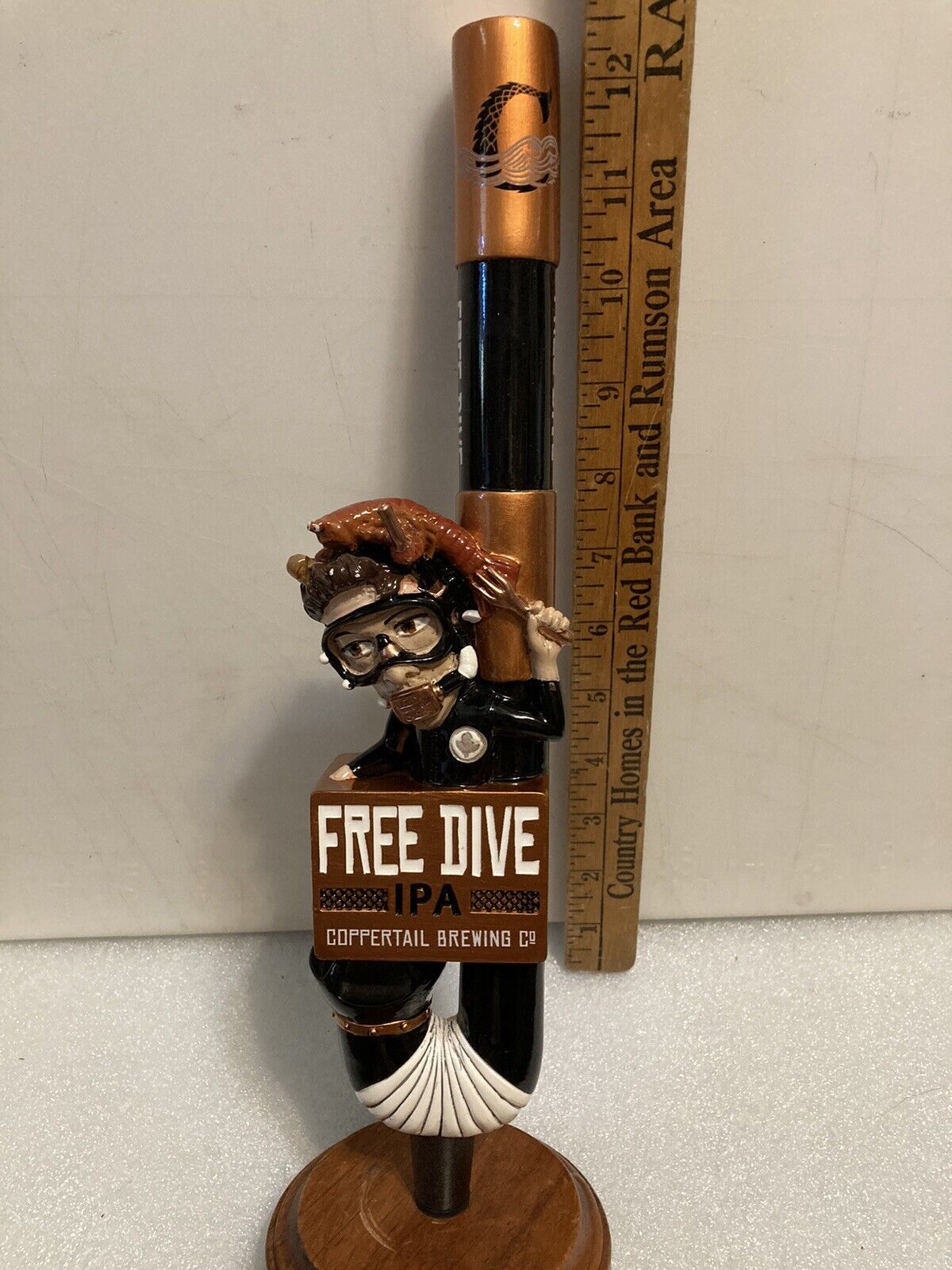 COPPERTAIL BREWING FREE DIVE SCUBA DIVER AND LOBSTER beer tap handle. FLORIDA