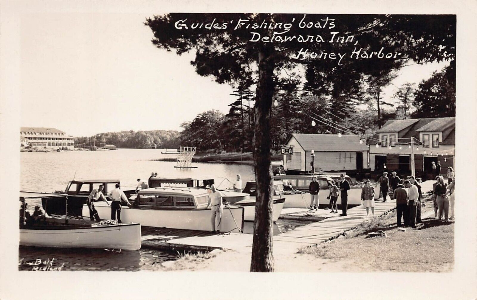 RPPC Honey Harbour Harbor Canada Delawana Resort Inn Photo Vtg Postcard A33