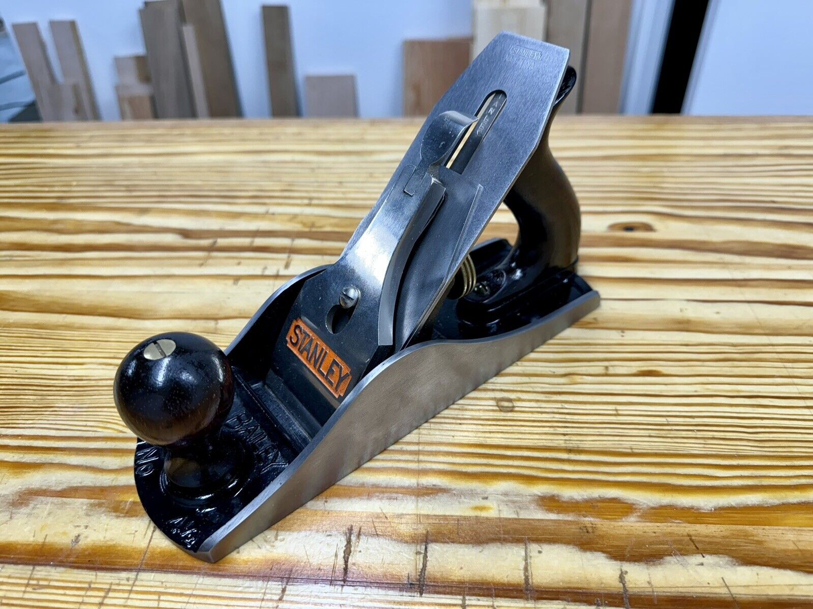 Vintage Stanley Bailey No. 4-1/2 Type 19 Smoothing Plane, Sharp & Ready To Work.