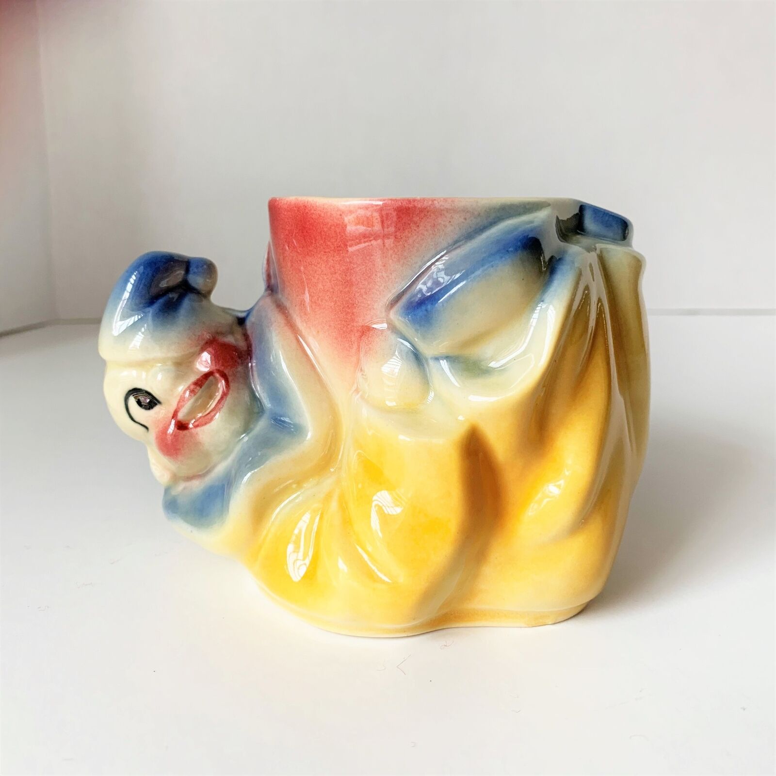 Shawnee Pottery Small Ceramic Clown Planter Stamped USA 607 Vintage