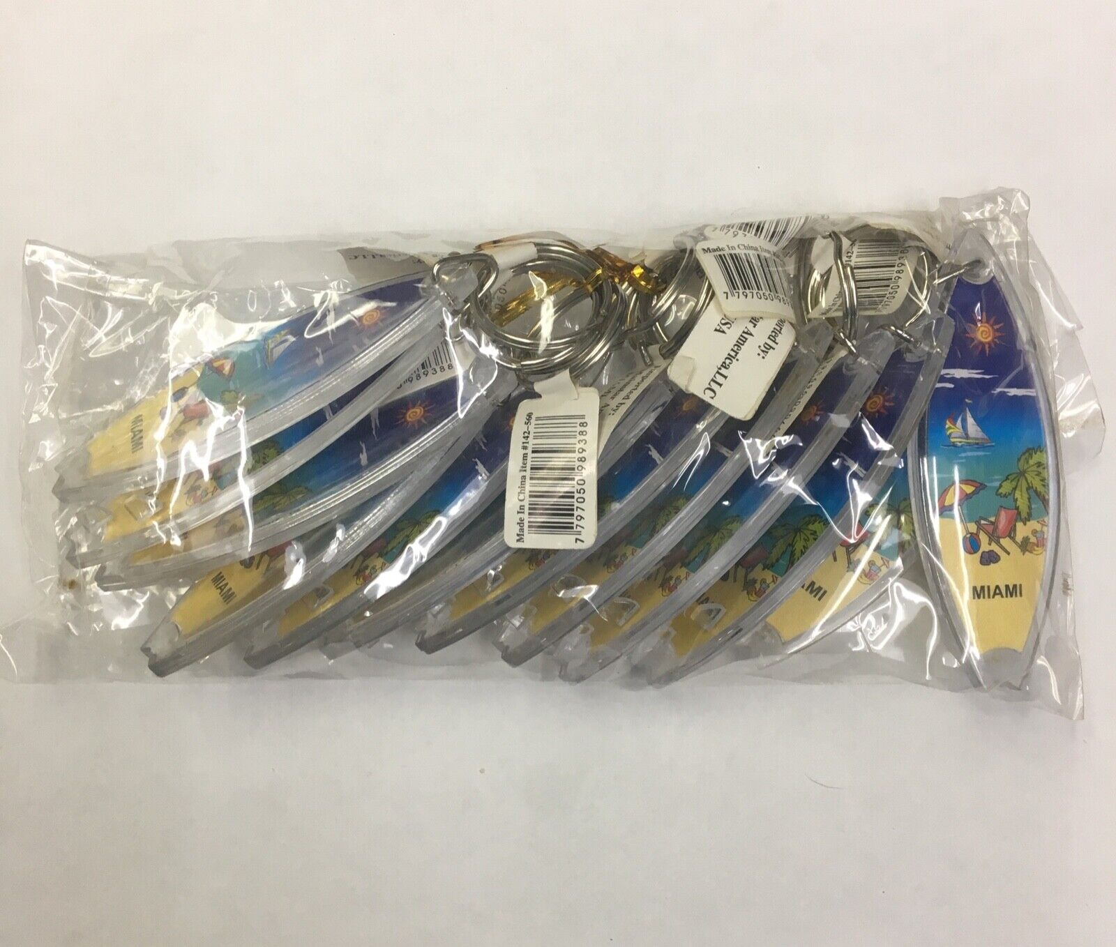 12 Pieces  Miami Souvenir Keychain Plastic Double Sided New, Great Gift