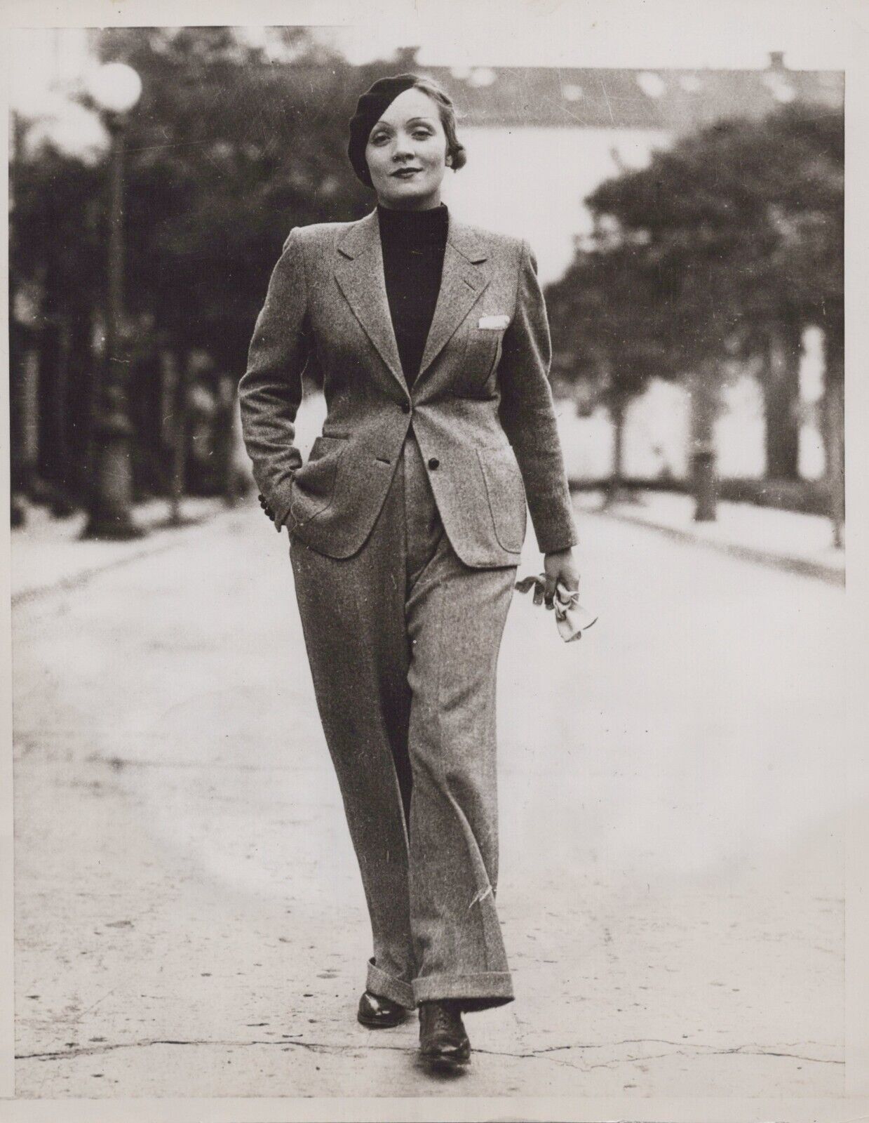 HOLLYWOOD BEAUTY MARLENE DIETRICH STUNNING PORTRAIT 1930s ORIG Photo C34