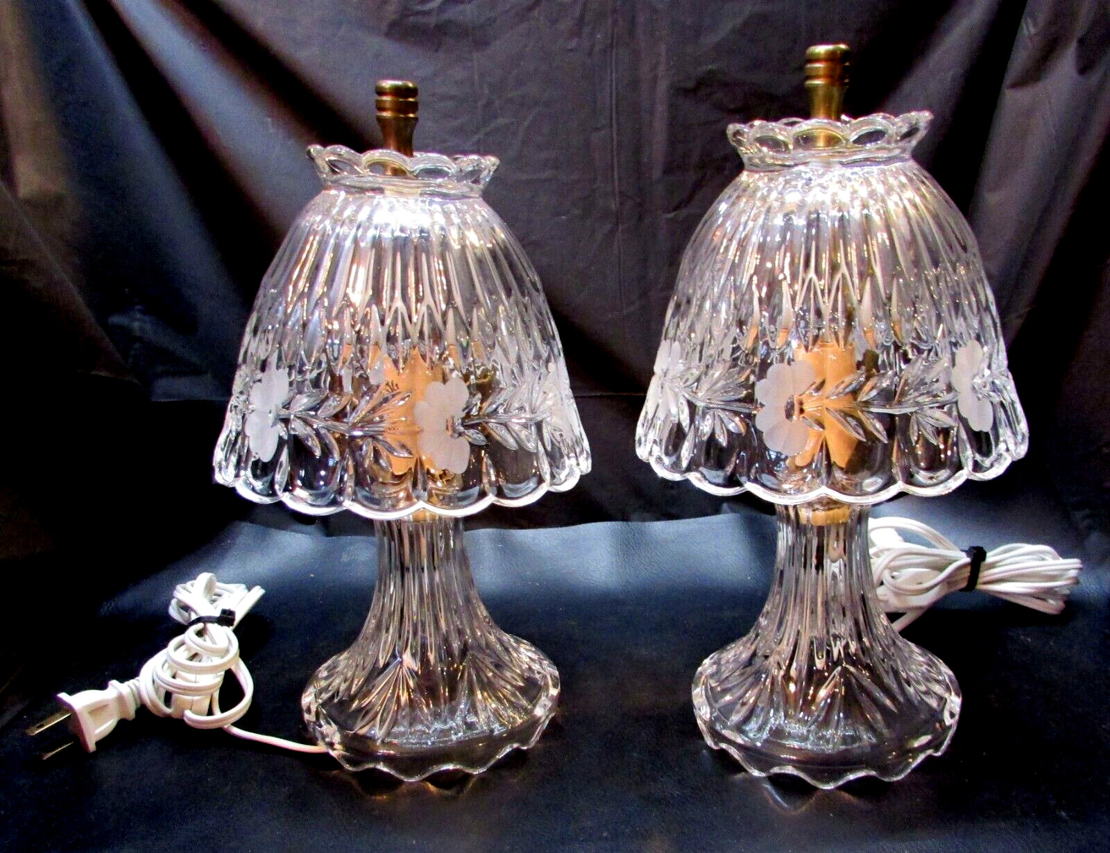 Pair Princess House Heritage Romance Collection Glass Crystal Vanity Table Lamps