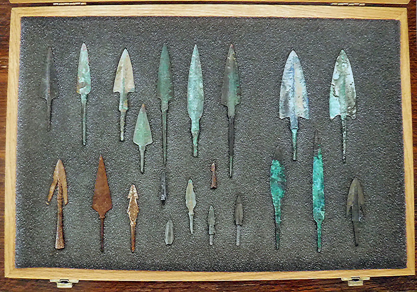 Ancient Antique Arrows Artifact Collection Greek Persian Egyptian 1500 - 300 BC