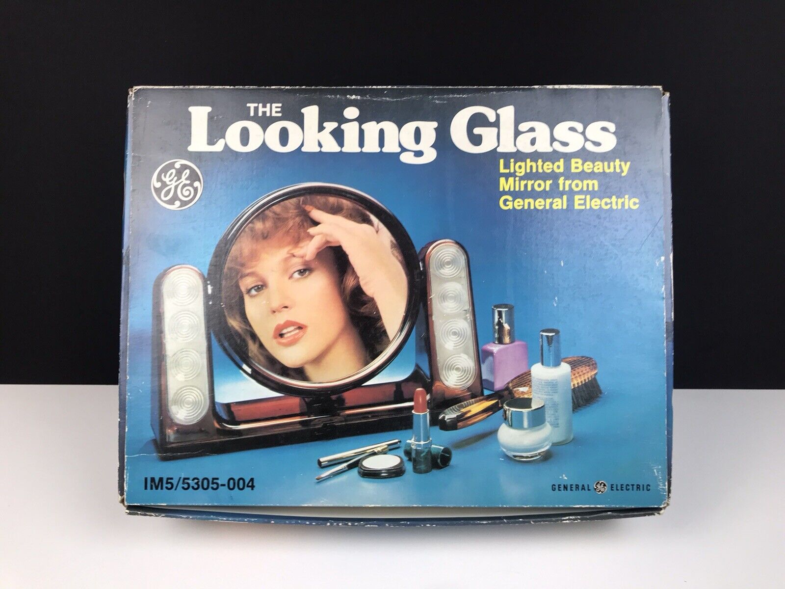 Vintage - The Looking Glass Dual-Sided Beauty Make-up Mirror With Original Box