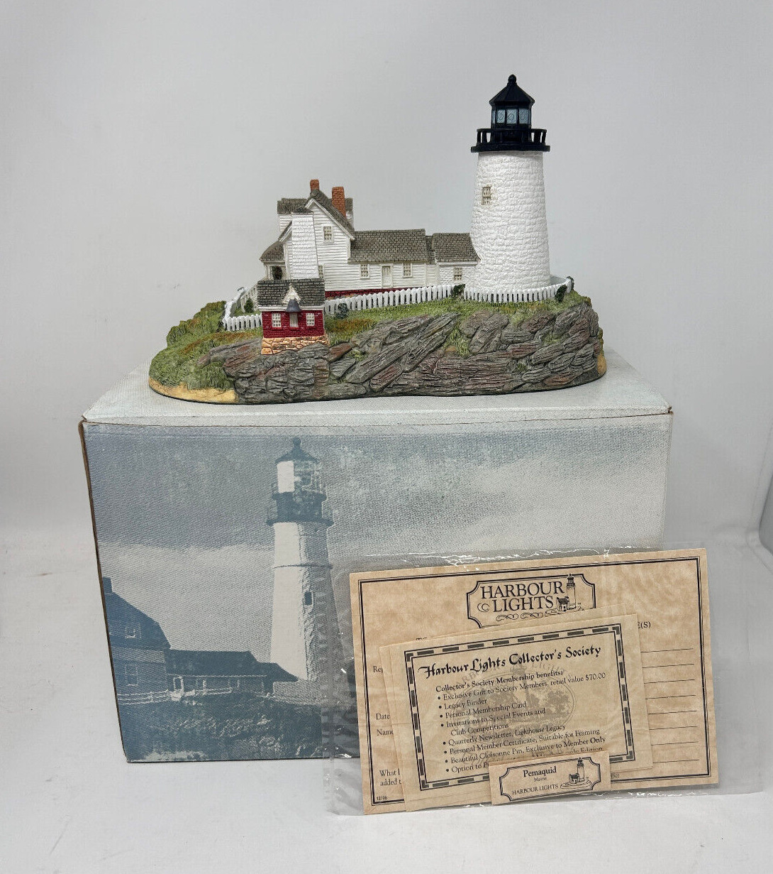 Vintage Pemaquid Point Lighthouse Maine Harbour Lights 2001 Complete W/COA
