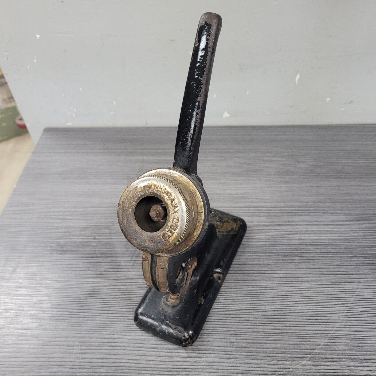 Ajax Eyelet Fastener Eyeleter Hand Press Punch Tool Cast Iron ANTIQUE PAT\'D 1916