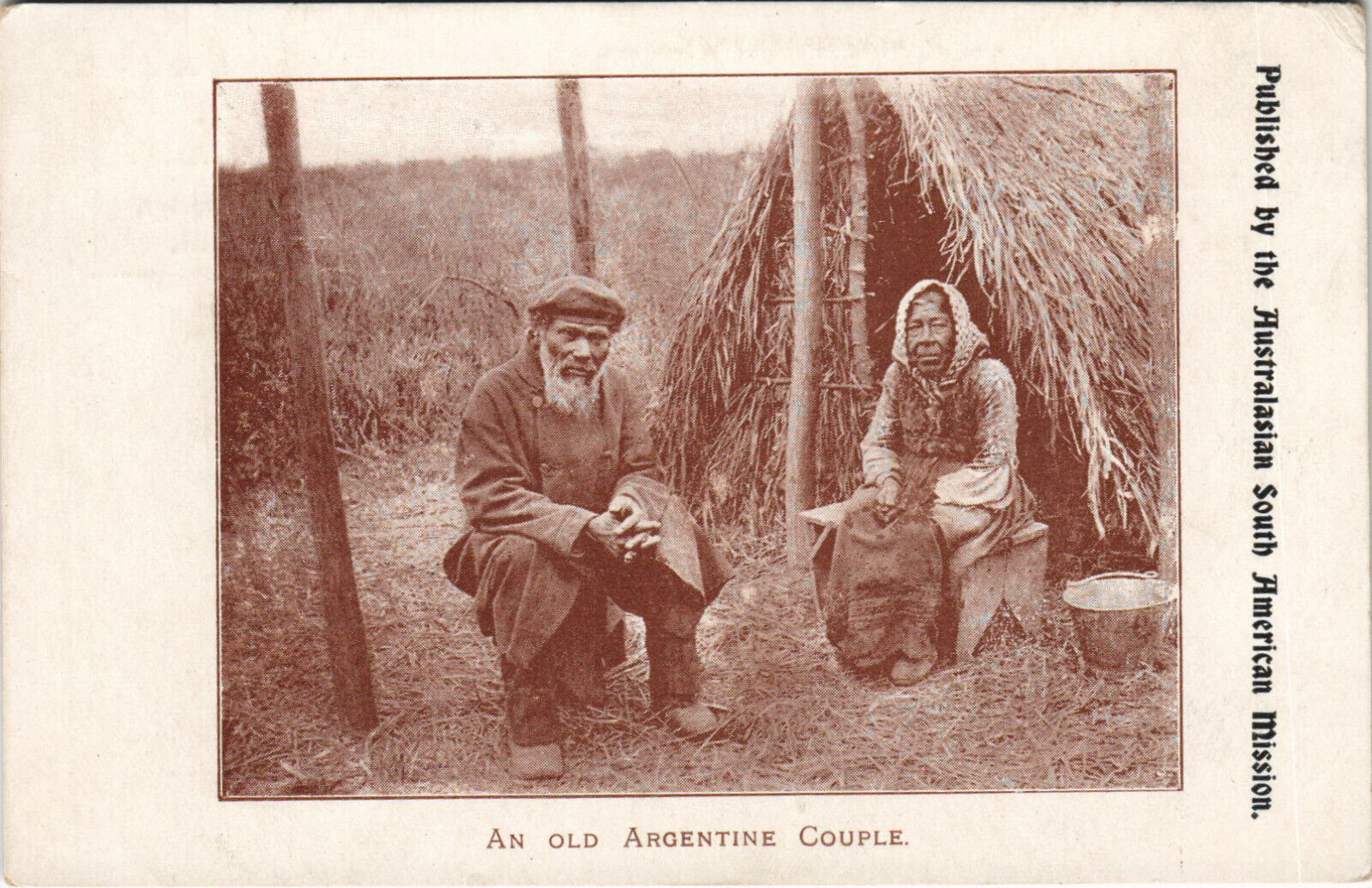 PC ARGENTINA, AN OLD ARGENTINE COUPLE, Vintage Postcard (B42072)
