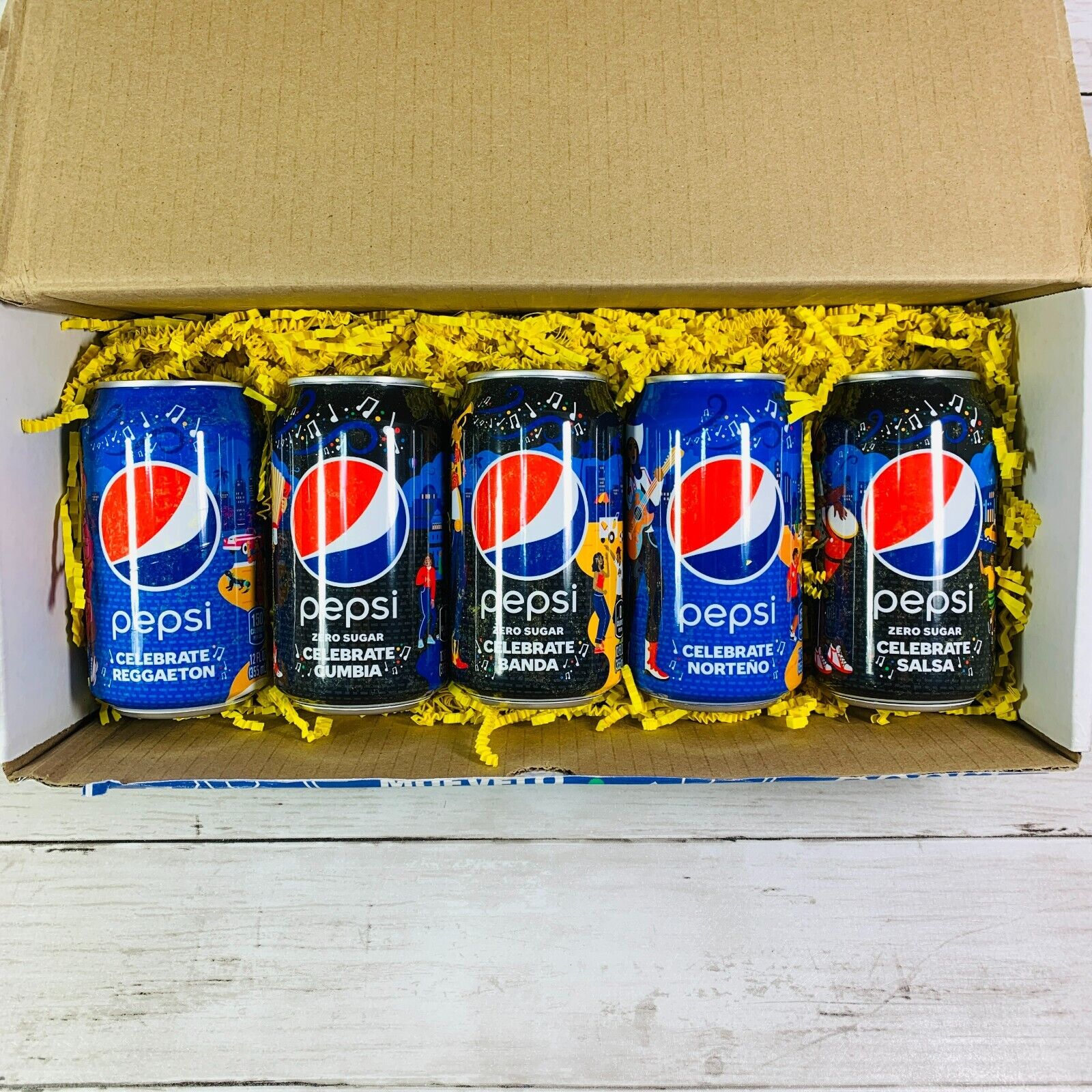 Pepsi Muevelo Con Pepsi Limited Edition 5 Cans Metaverse Dance Class