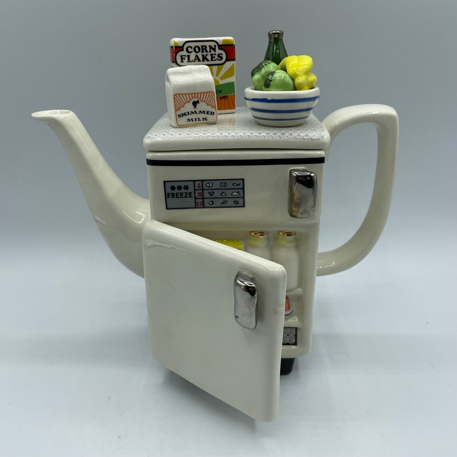 Vintage South-west Ceramics Refrigerator Teapot 1990 Tea Council England
