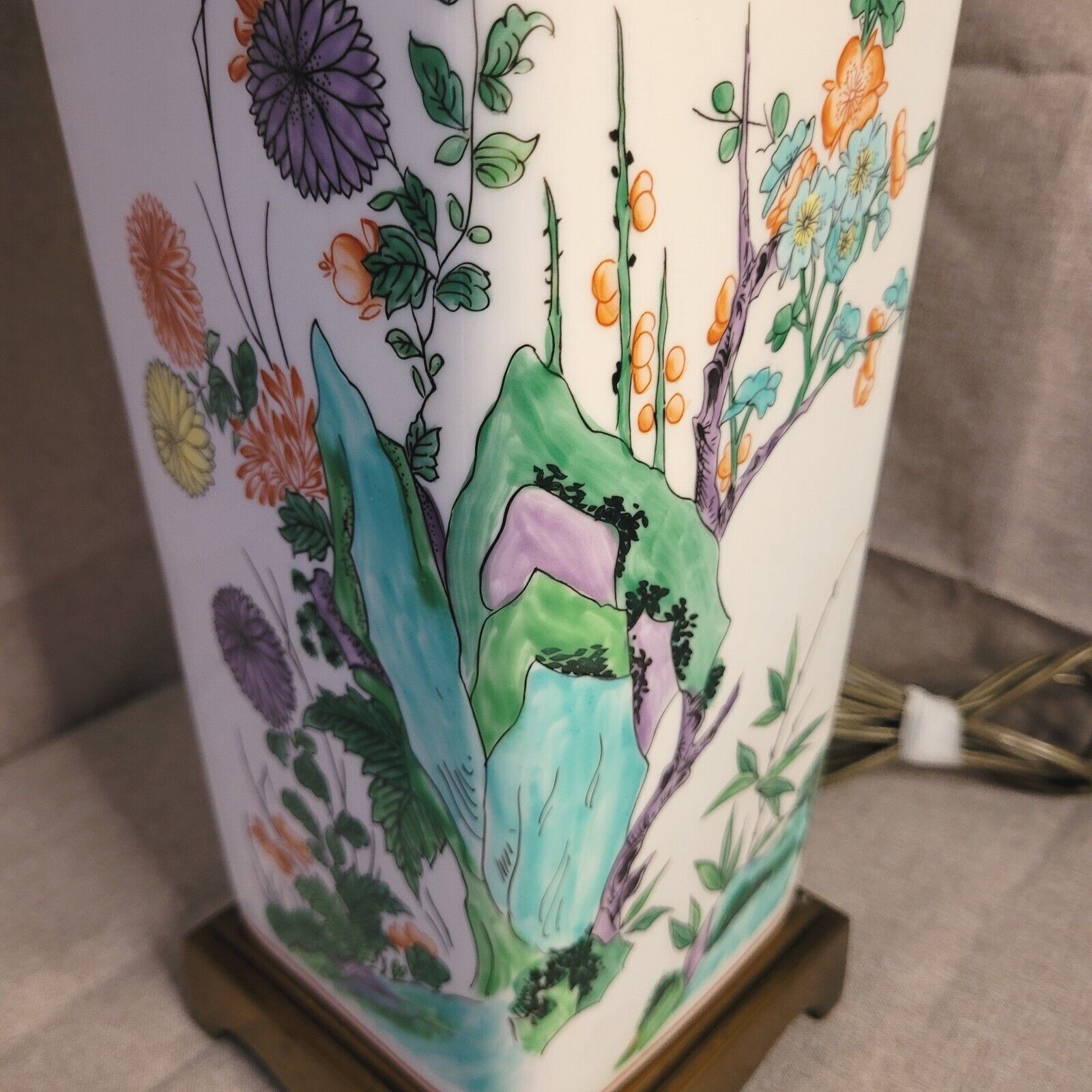 Paul Hanson Asian Floral Ceramic Table Lamp w/ Brass Base