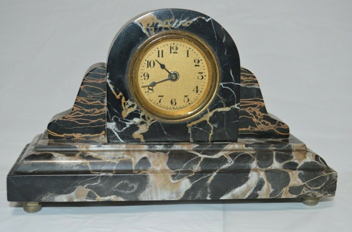 1930\'s Lux Clock Manufacturing Waterbury Conn. Marble Mantle Wind up WORKS