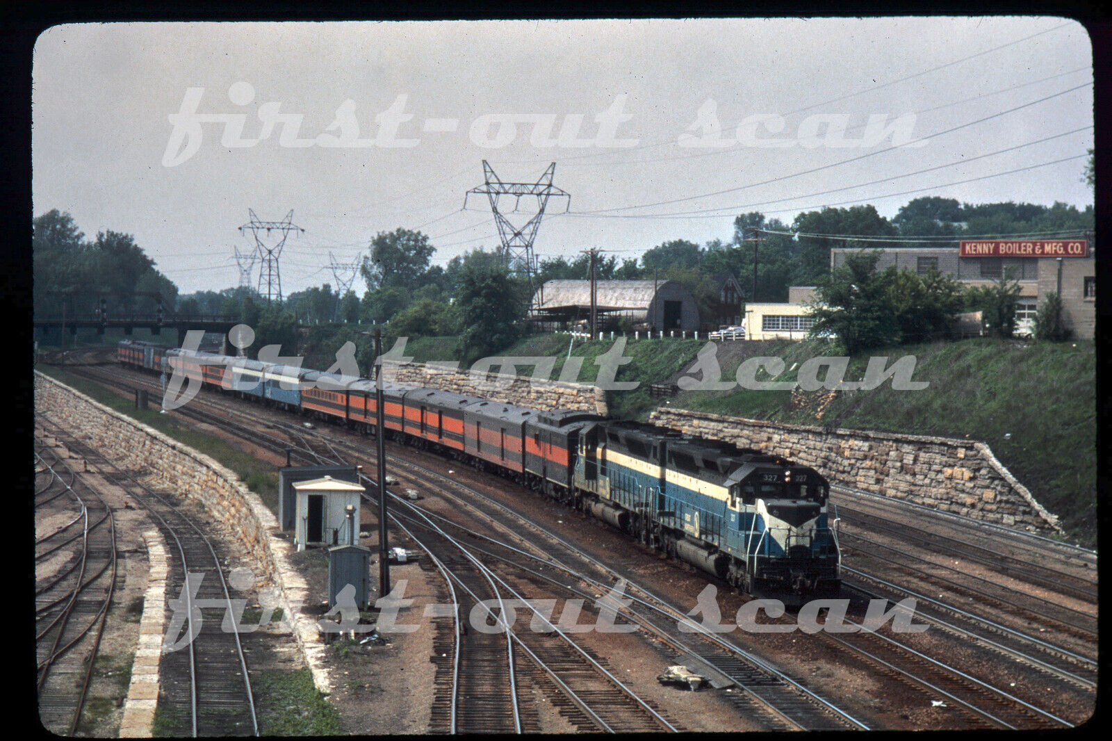 R DUPLICATE SLIDE - Great Northern GN 327 Western Star Action St Paul MN 1968