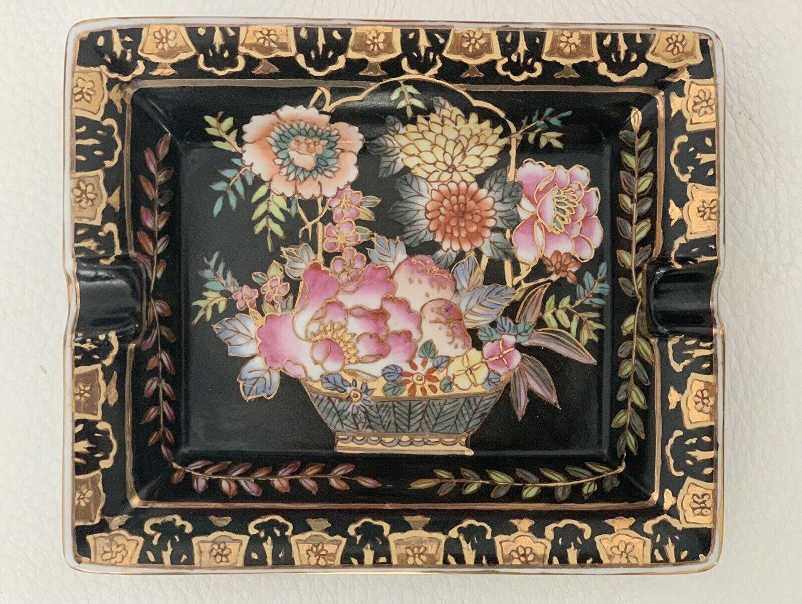 Stunning Vintage Oriental Flowers Astray/ Trinket Tray.
