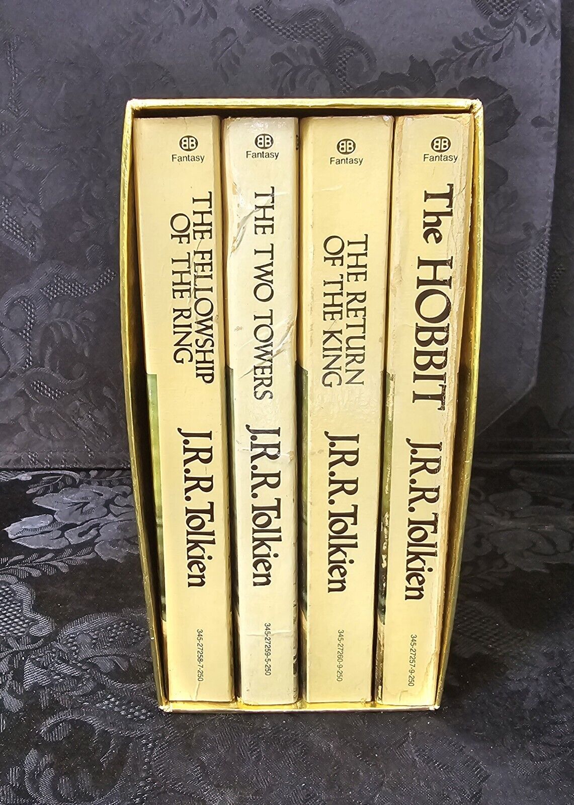 J.R.R.Tolkien - The Lord Of The Rings Book Set - Ballantine Books in case 1978