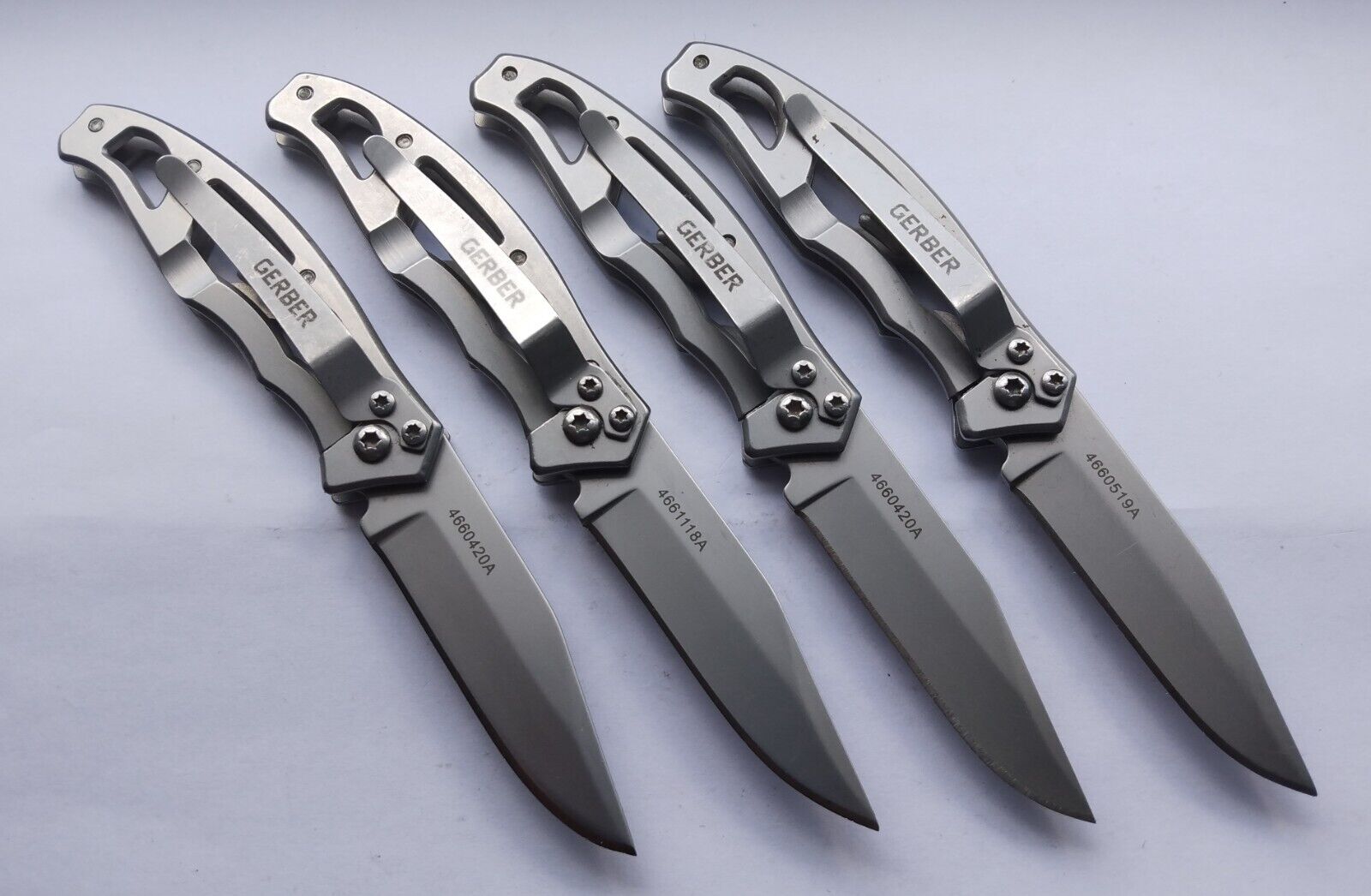 Lot of 4 Gerber Mini Paraframe Pocket Knives, Plain Edge [0133]