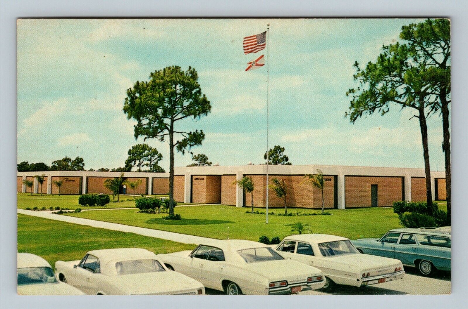 Sarasota FL, Vocational-Technical Center, Classic Cars, Florida Vintage Postcard