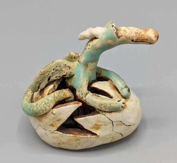 VTG Wild Earth Lila Stuart Pottery Hatching Dragon Collectible Figurine