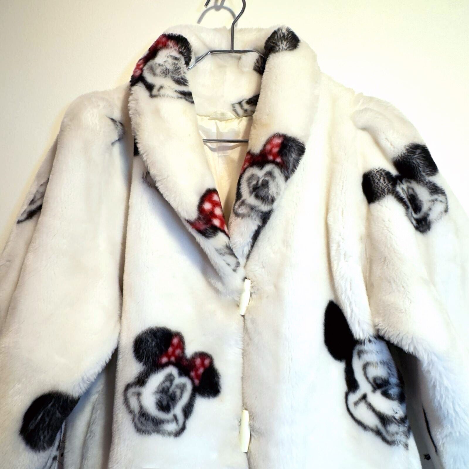 Vintage Apparence Disney Mickey Minnie Fur Print Coat Made In France Late 1970s