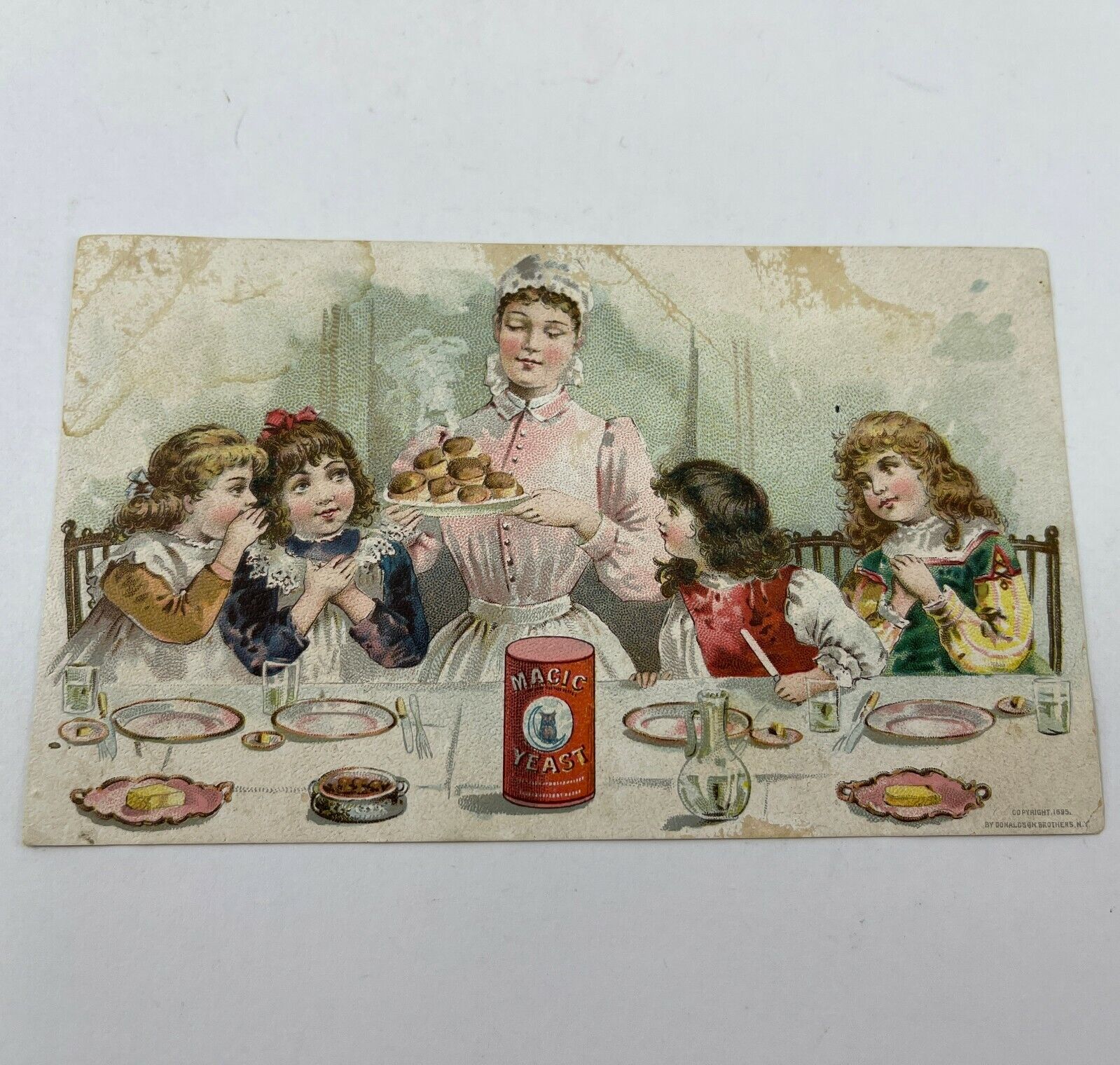 Victorian Girls Magic Yeast Cupcakes, Muffins, Biscuits Victorian Trade Card 3x5