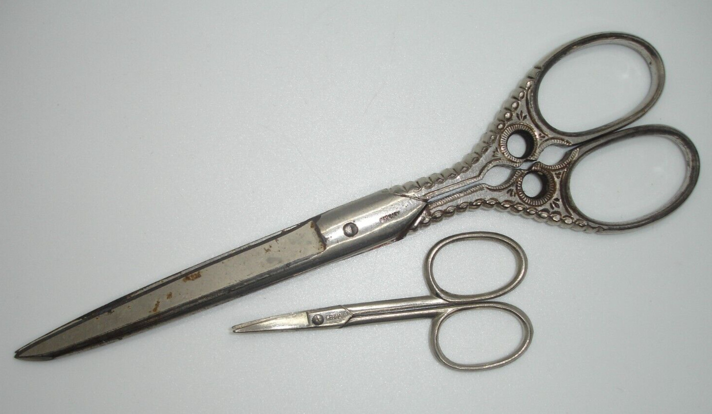 old antique R J Roberts Germany ornate scissors & mini manicure LOT Cast STEEL