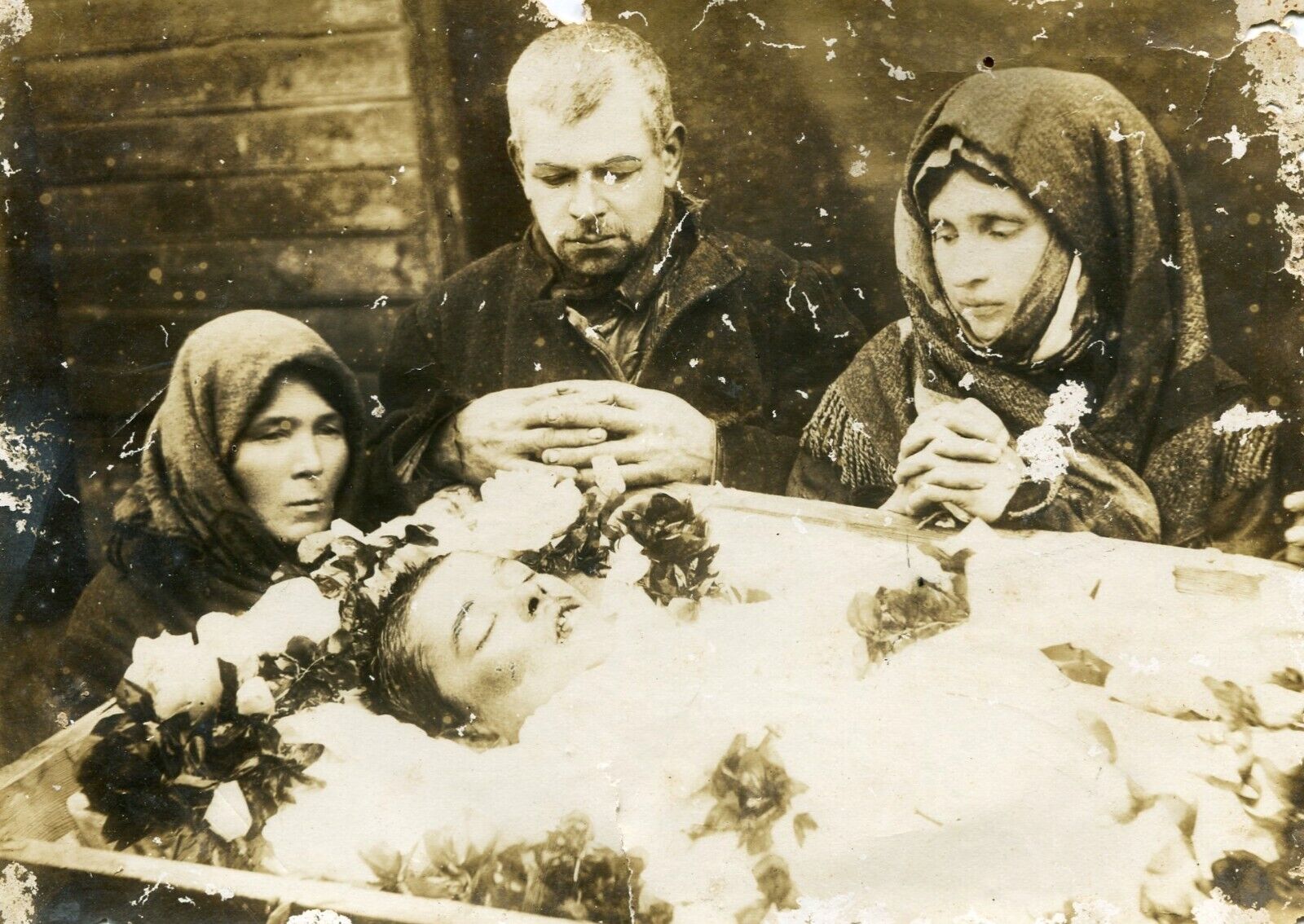 Antique 1920\'s child boy post mortem funeral mourning Baby family vtg photo