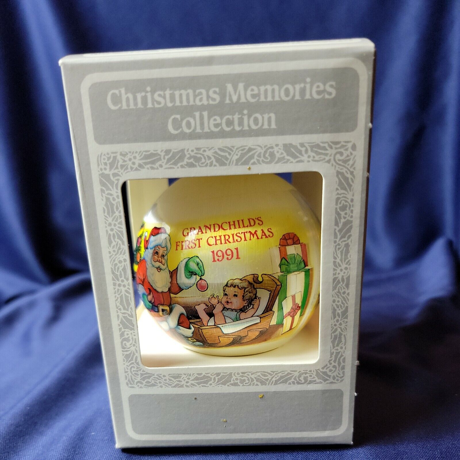 Vintage Christmas Memories Collection 1991 Satin Ornament General Foam Plastics