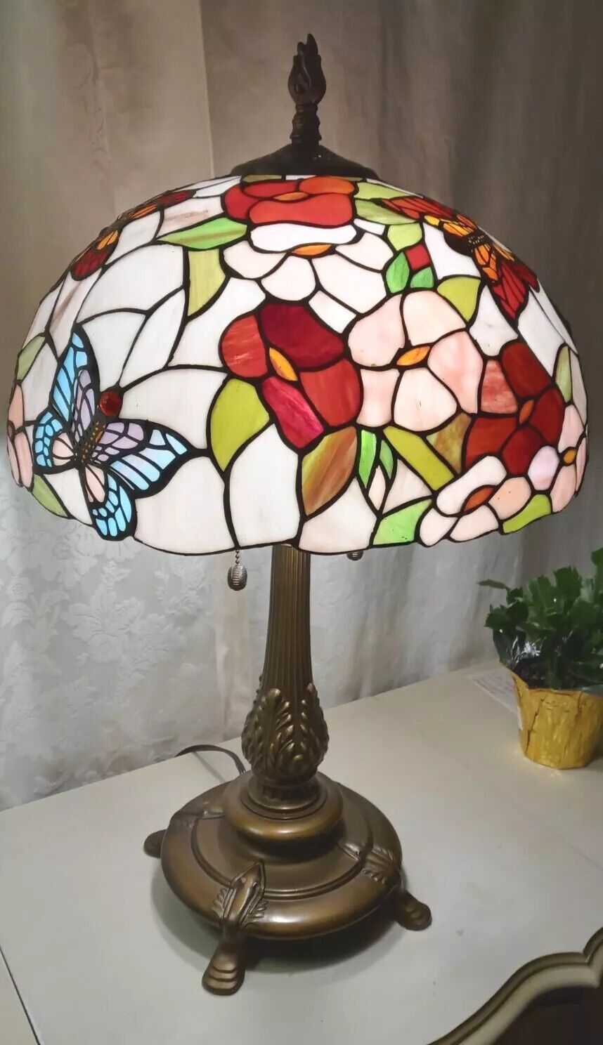 Dale Tiffany Stained Glass Butterfly Floral Table Lamp 27