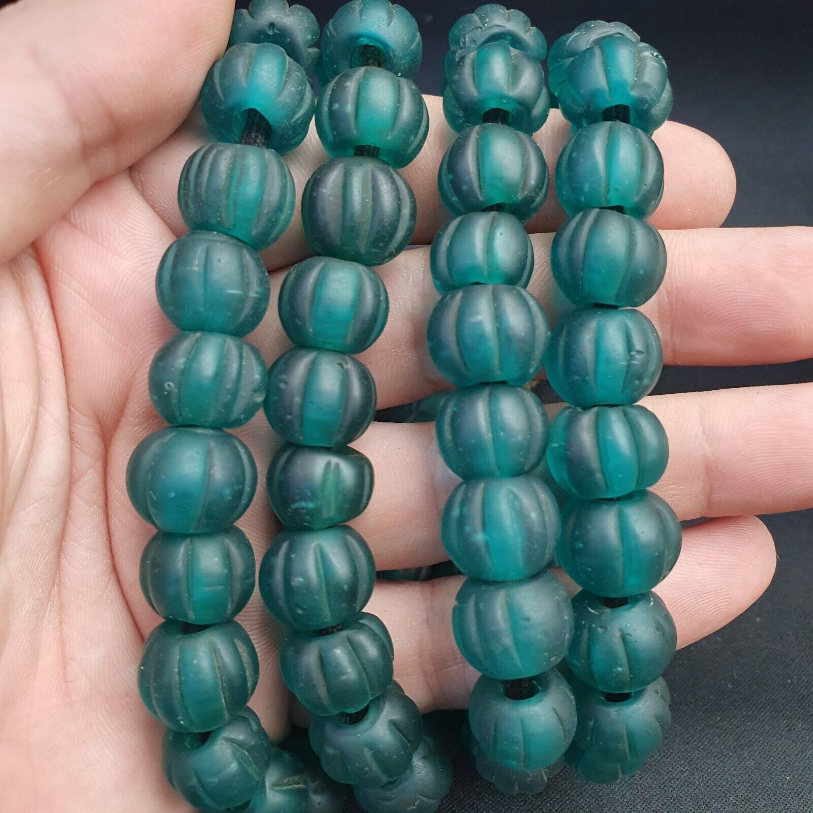 AA BEAUTIFUL OLD AFRICAN Green GLASS ANTIQUE BEADS 13-14MM