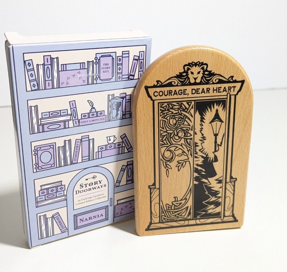 Owlcrate Story Doorway Inspired by The Chronicles Of Narnia NEW Wood Bookend