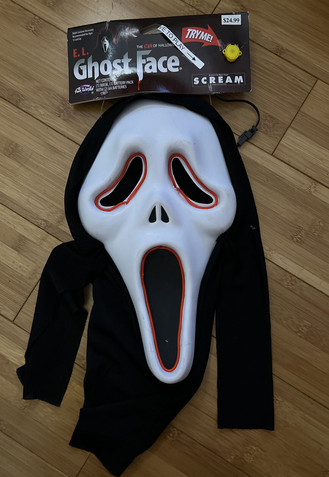 E.L. Ghost Face Halloween Mask From The Movie Scream Lights Up