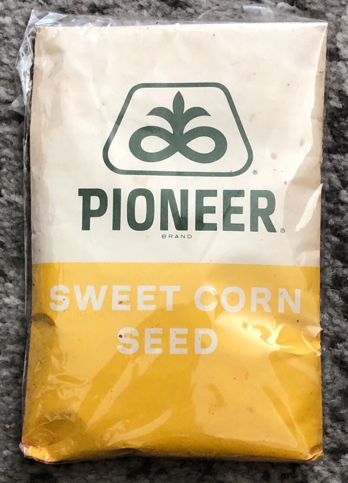 Vintage Pioneer Sweet Corn Seed in Bag Original Full of Product Package Unused