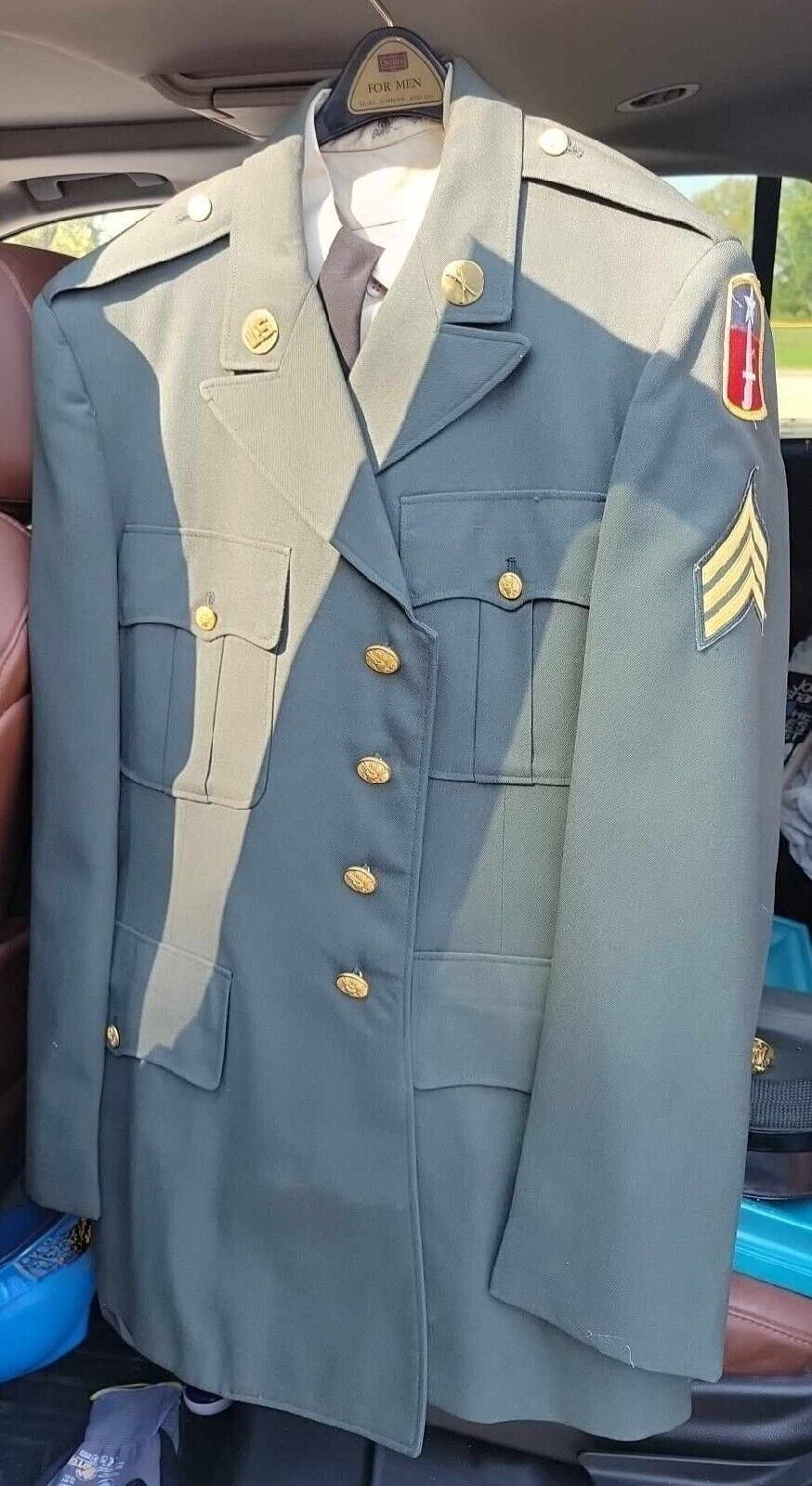90’s Class A Army Uniform. SGT/E5 stripes, infantry collar insignia