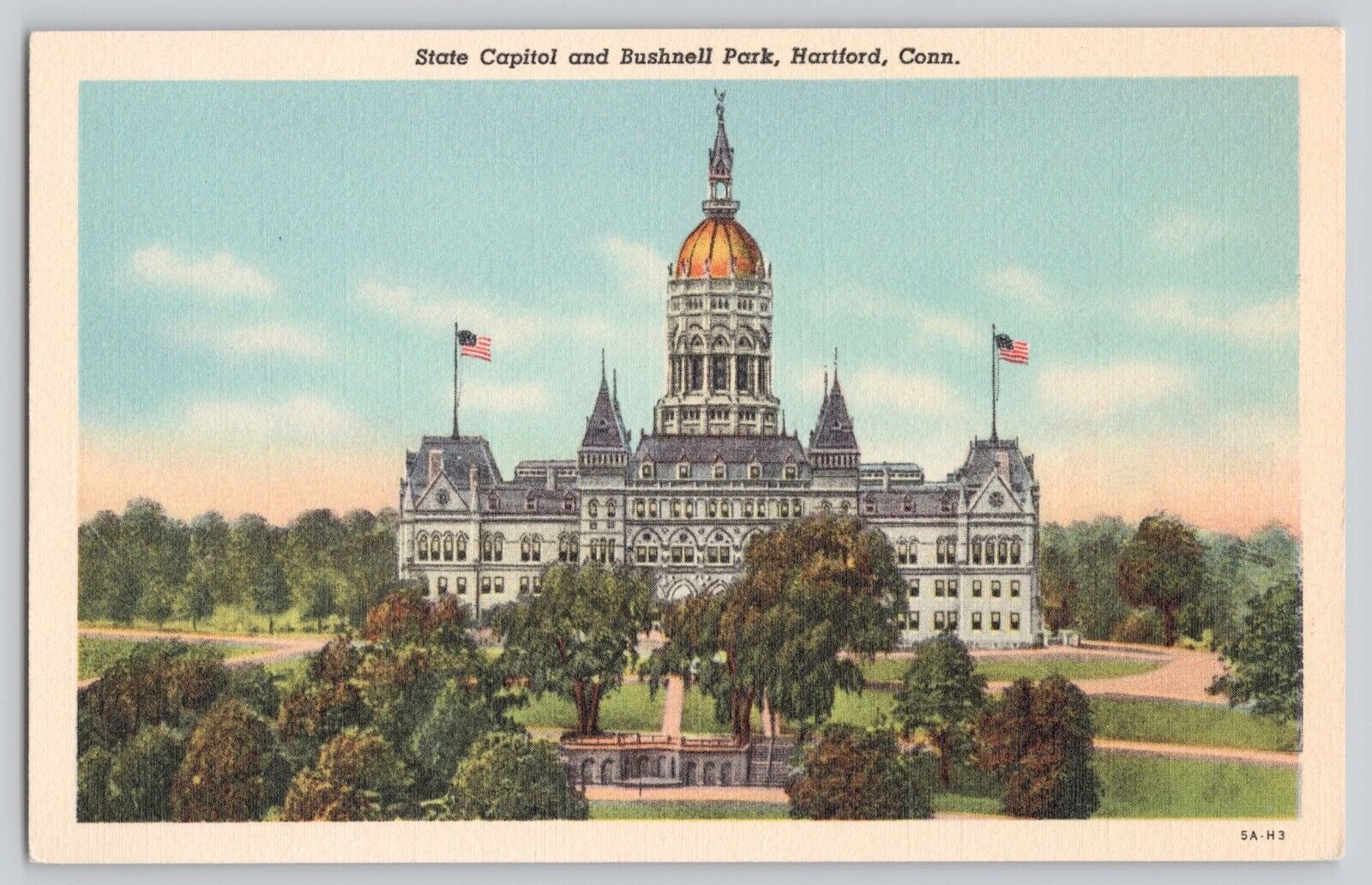 Hartford CT State Capitol Building and Bushnell Park White Border Postcard C1.81