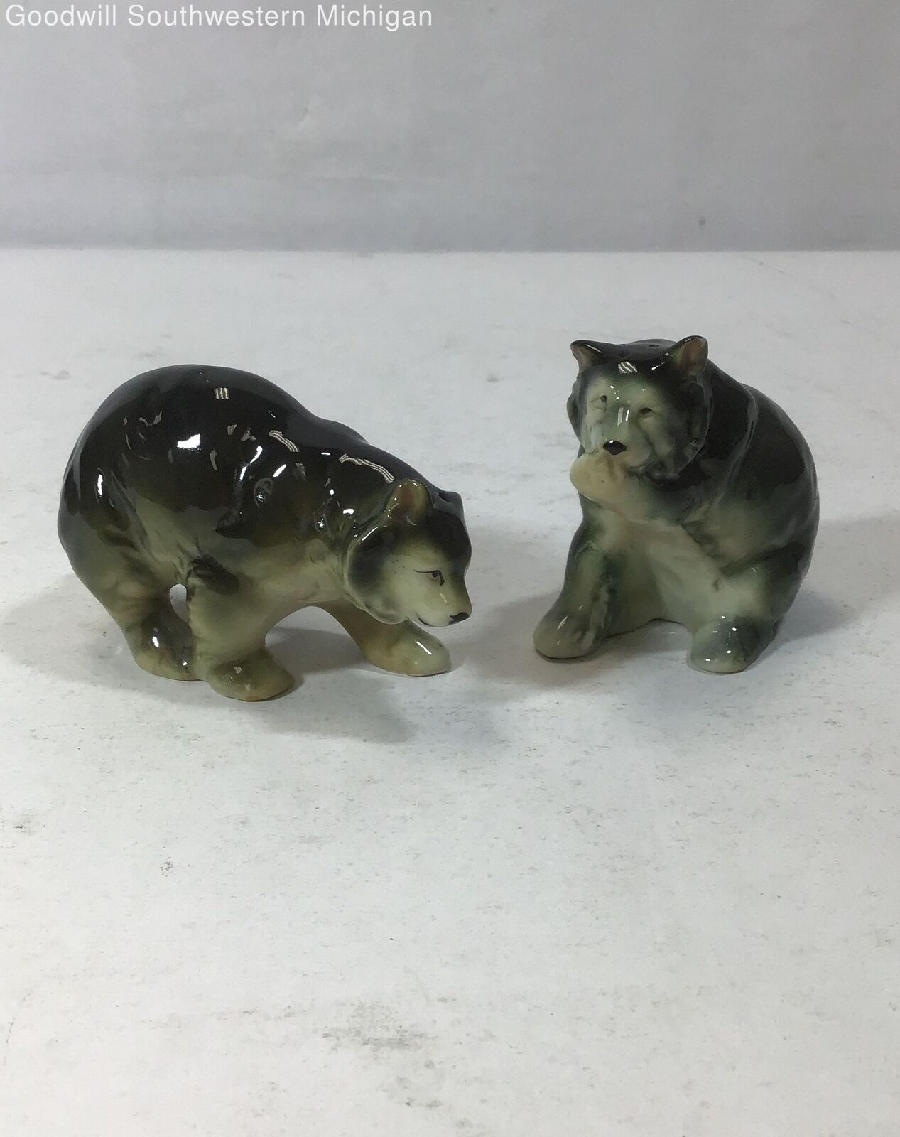 Vintage Relco Bear Salt and Pepper Shakers