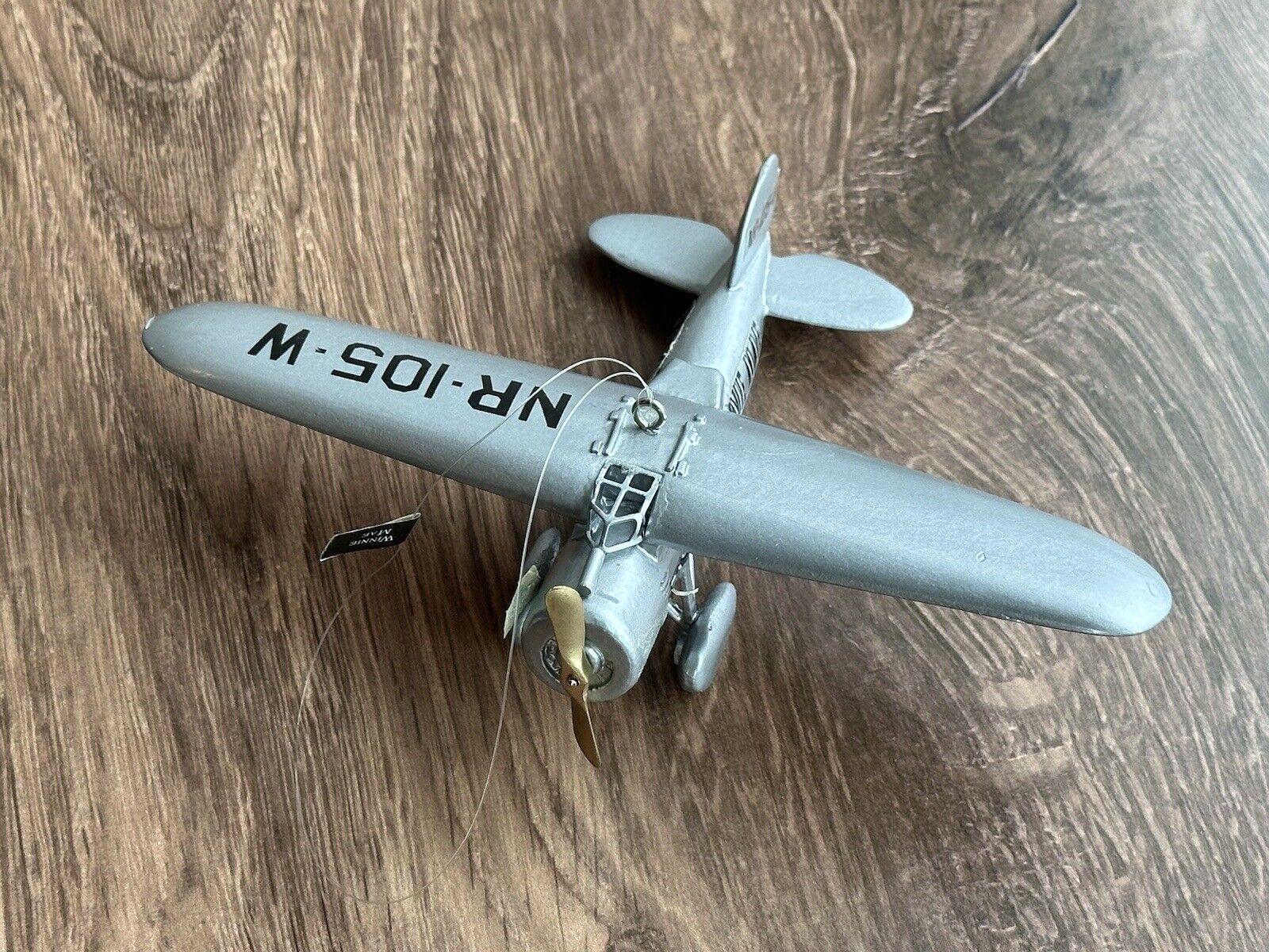 Airplane Keepsake Authentic Models Winnie Mae 1931 Flugzeugmodell