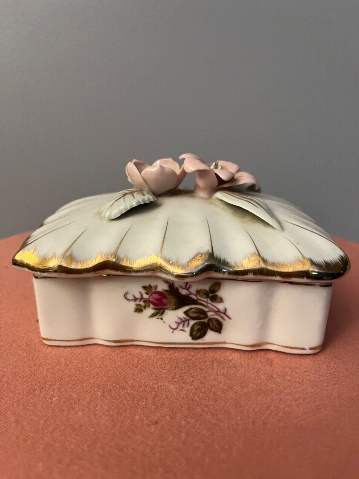Vintage Royal Sealy Japan: Porcelain Trinket Box and And Matching Trinket Dish