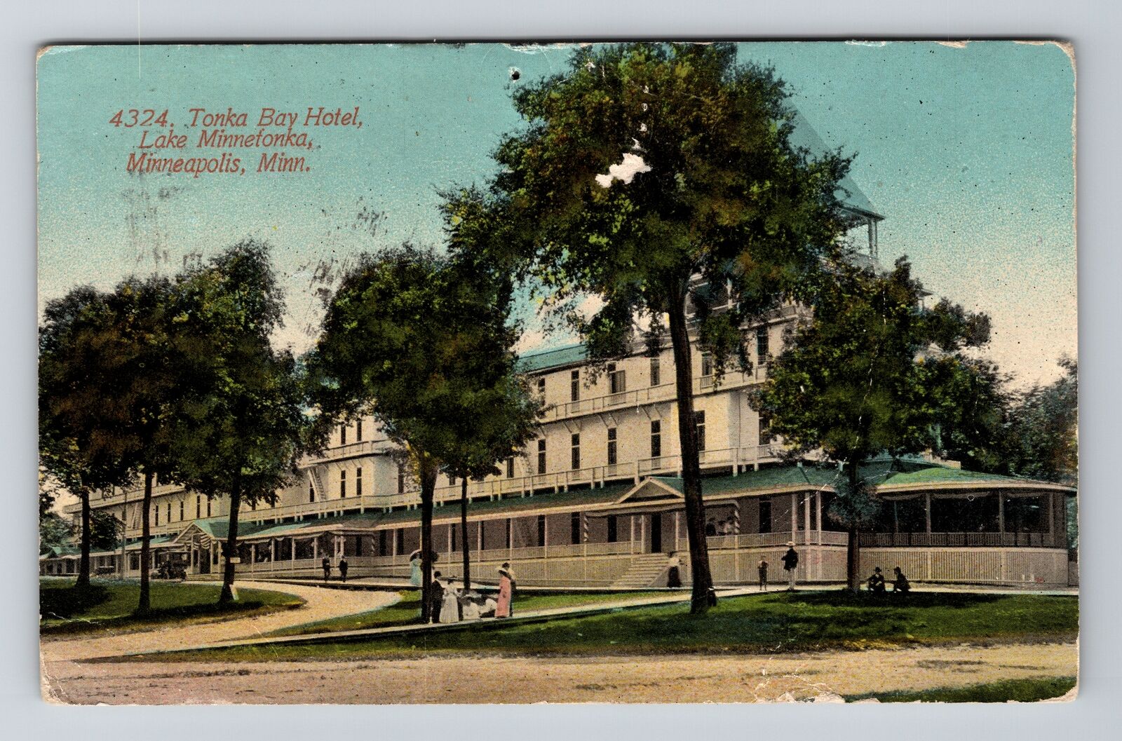 Minneapolis MN-Minnesota, Tonka Bay Hotel, Lake, c1912 Vintage Souvenir Postcard